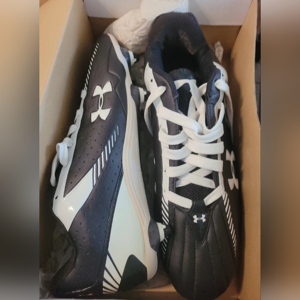 Men's UnderArmour Nitro Cleats Size 14 NIB
